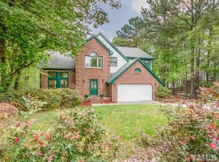 206 Trafalgar Ln, Cary, NC 27513