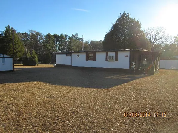 1235 Shore Line Dr, Tignall, GA 30668