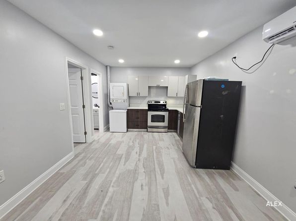 1100 Beverly Ave Unit E