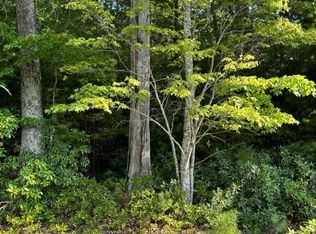 4 White Oak Rd, Boones Mill, VA 24065