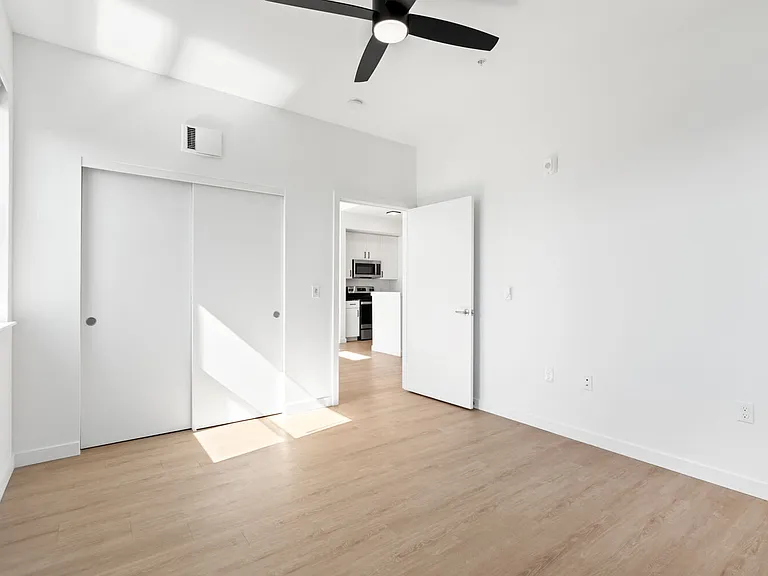 Hudson West — Photo 23