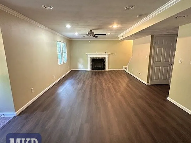 6564 Monet Dr — Photo 29