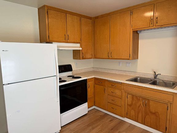 3rd image of 2268 Capitola Rd #C