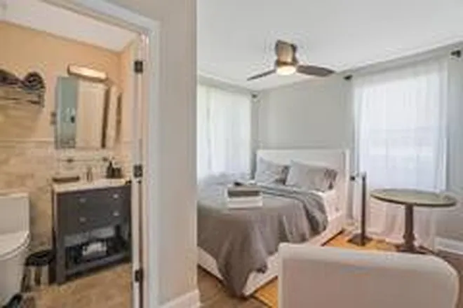 3 bed, 3.5 bath, 1231 sqft, $1,650 — Photo 1