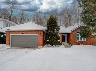 439 Northlake Dr, Waterloo, ON N2V 1Y6