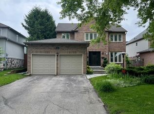 33 Beatty Cres, Aurora, ON L4G 5V3