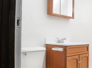 4049 W Cortland St APT 3, Chicago, IL 60639