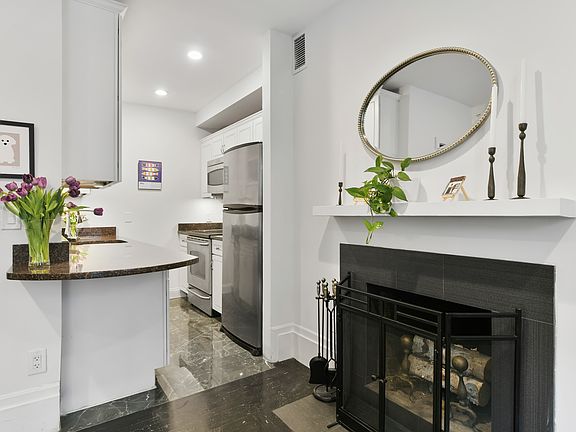 4th image of 77 Waltham St #2A