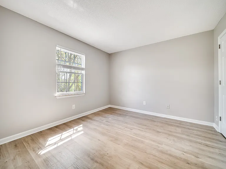 344 N Birchwood Dr — Photo 37