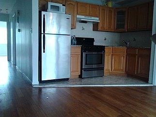 2nd image of 316 Throop Ave