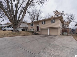 5912 S 140th Ave, Omaha, NE 68137