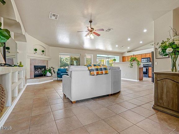 4th image of 17211 E STARFLOWER Court