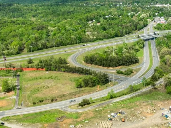 13520 Monterey Hwy, Monterey, TN 38574