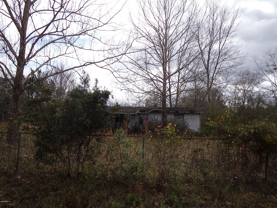 2nd image of 139 Mandrake St