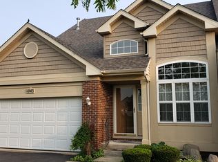 1043 W Birch Ln, Romeoville, IL 60446