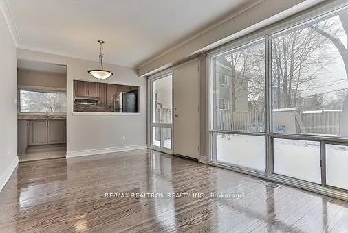 59 Talara Dr — Photo 5