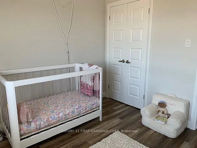 827 Kleinburg Dr E — Photo 19