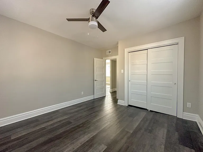 7505 Pershing Ave #2E — Photo 14