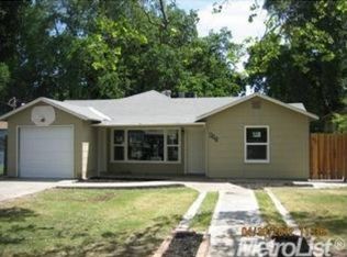 831 5th St, Woodland, CA 95695
