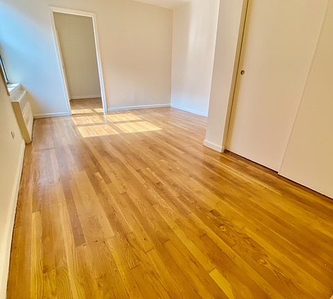 4th image of 31-03 Newtown Ave #G