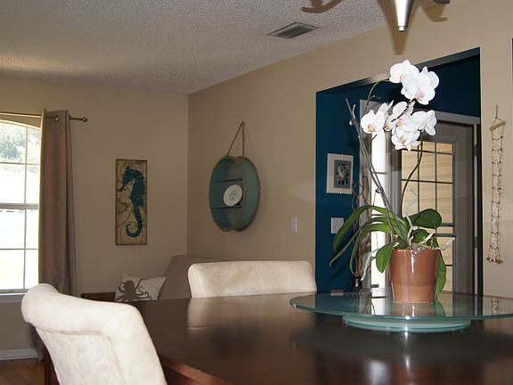 3rd image of 1094 Featherwood Ct