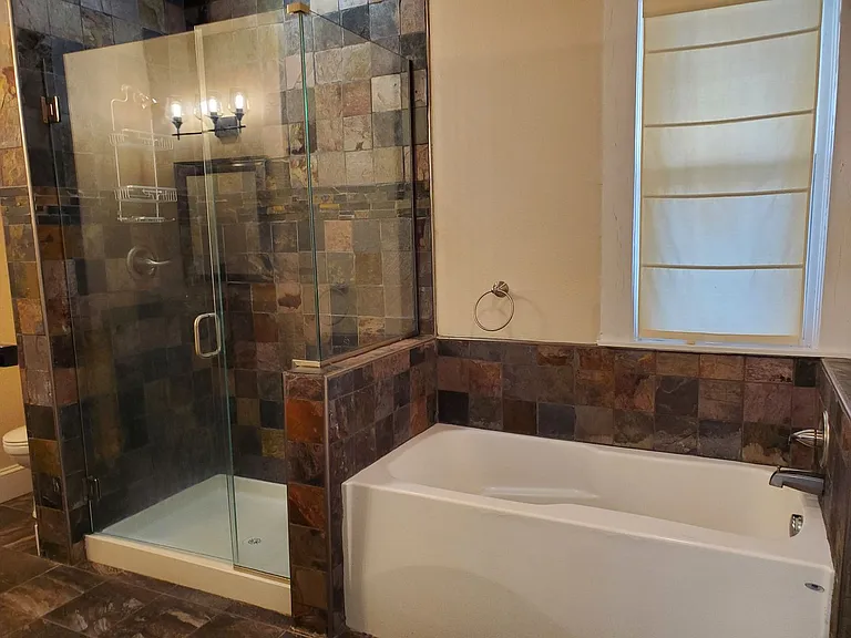 2623 Marlboro Ave — Photo 20