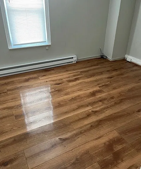 1134 W King St #3 — Photo 3