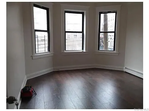 11 Lawrence St #1L Photo 1