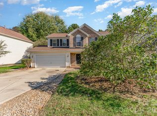 9824 Dauphine Dr, Charlotte, NC 28216