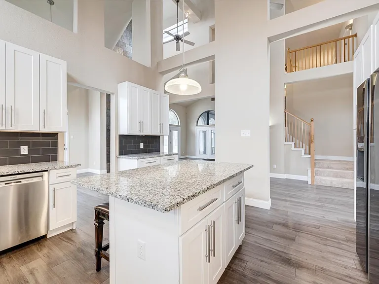 2420 Fawkes Ln — Photo 20