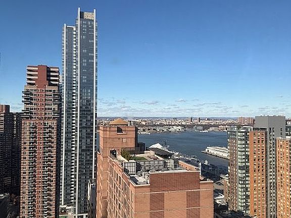 2nd image of 500 W 43rd St APT 38A