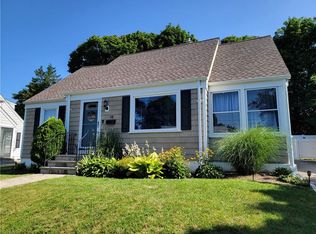 28 Hersey Rd, Cranston, RI 02910