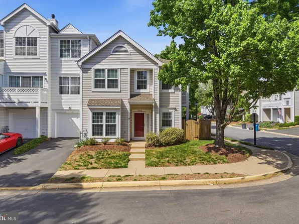 14473 Glencrest Cir #96, Centreville, VA 20120