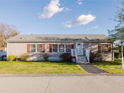 38 Hummingbird Ln, Tiverton, RI, 02878
