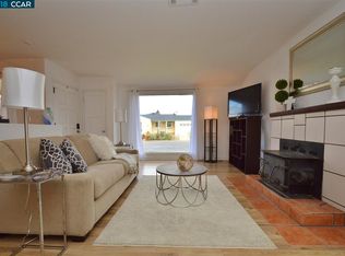 2303 Farley St, Castro Valley, CA 94546