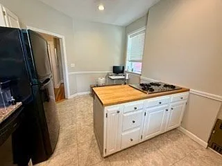 457 Washington St #8 — Photo 9