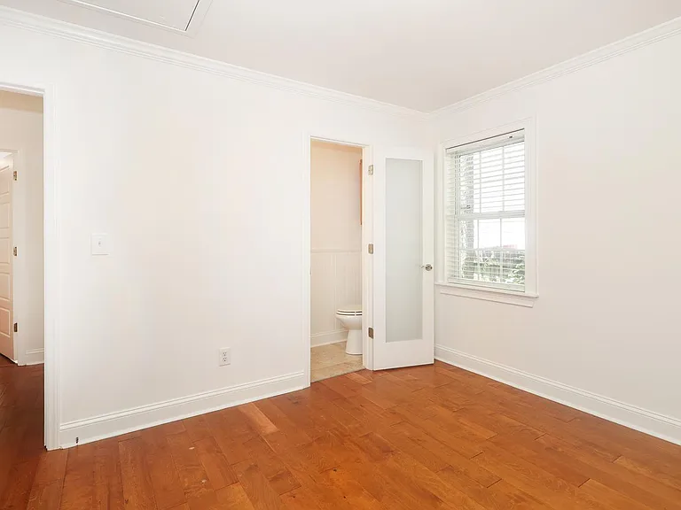 1812 Pegram St — Photo 23