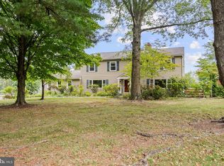 3534 N Sugan Rd, New Hope, PA 18938
