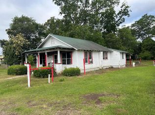 306 N Friendship Ave, Donalsonville, GA 39845