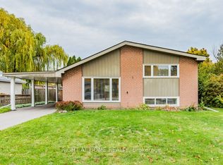1365 Agora Rd, Mississauga, ON L5J 3P5
