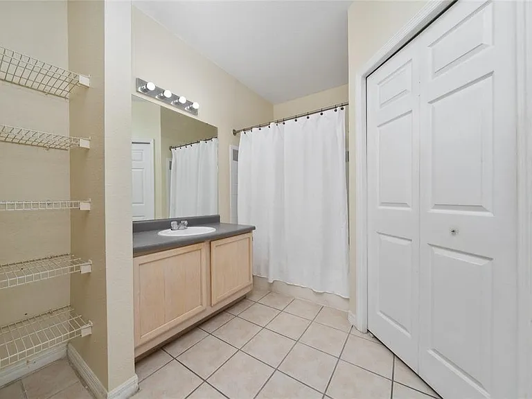 3280 Soho St #201 — Photo 11