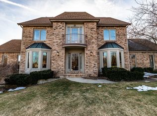 N31W23933 Old Farm Ct, Pewaukee, WI 53072