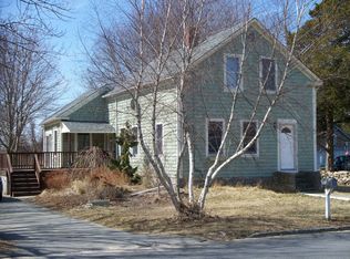 372 Sconticut Neck Rd, Fairhaven, MA 02719