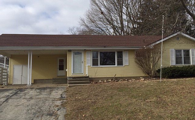 1st image of 1812 Syrcle Dr