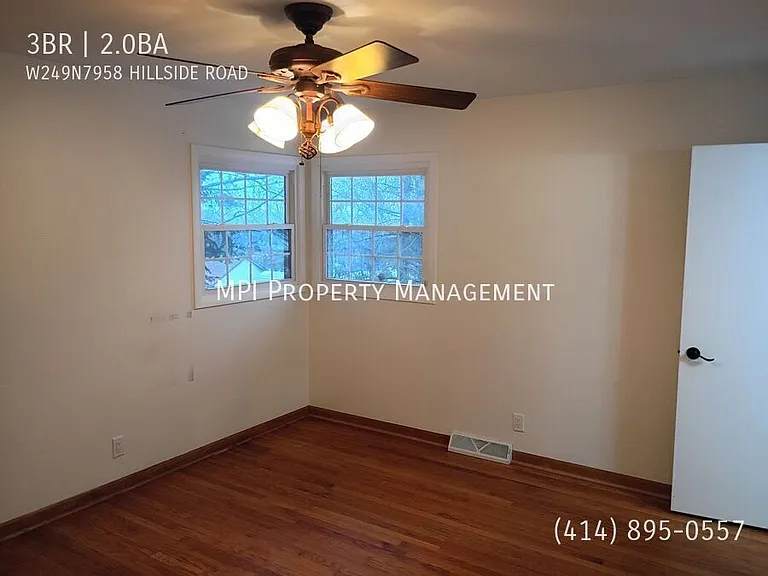 W249N7958 Hillside Rd — Photo 20