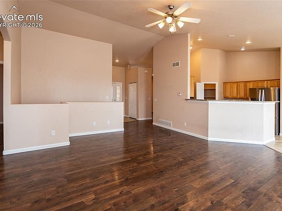 5th image of 440 S Avenida Del Oro E