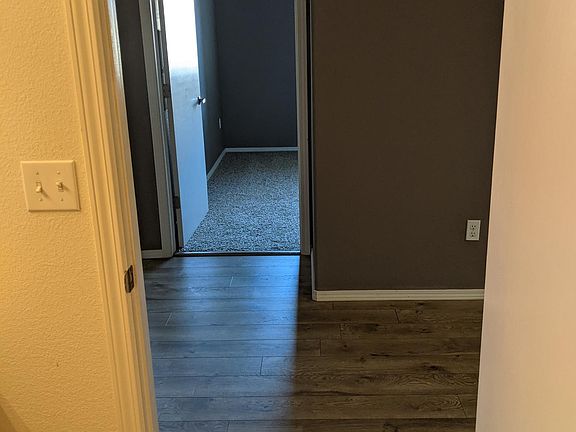 3rd image of 6800 Vista Del Norte Dr NE #314