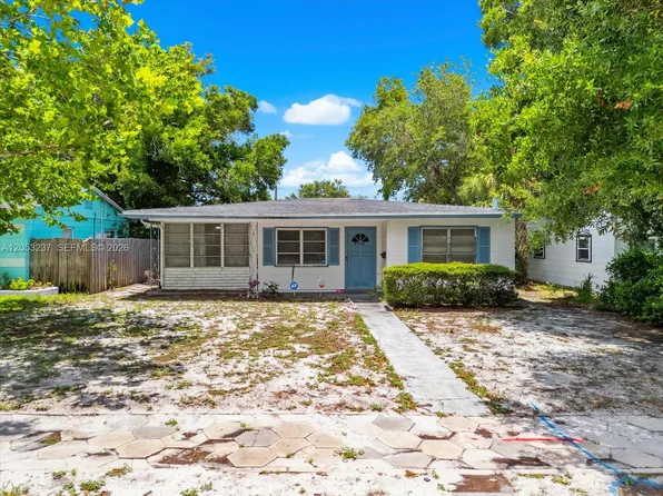 4946 2nd Ave N, Saint Petersburg, FL 33710