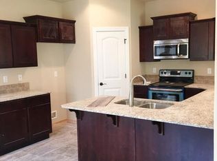 809 E Laura Dr, Rogers, AR 72758