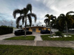 11430 SW 47th St, Miami, FL 33165